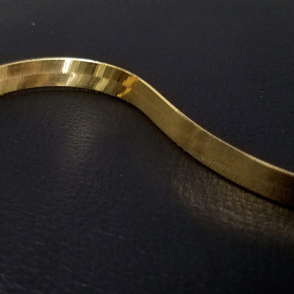 💛💫HOST PICK 14K  Solid GOLD Herringbone Necklace - Picture 5 of 8